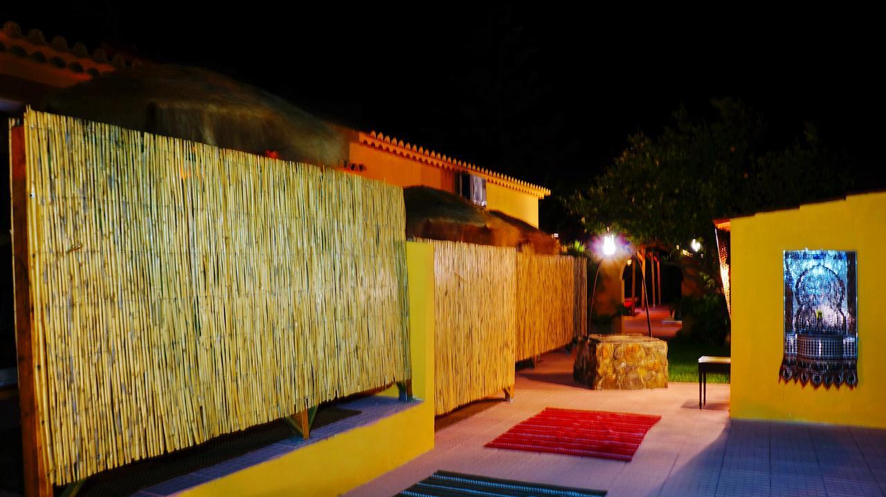 Inn Seventies Cheap & Chic Two Lagos Exterior foto